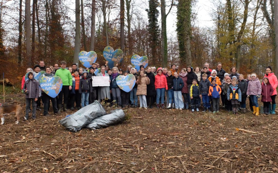 Die Baumpflanzaktion mit den Omas for Future am 20. November