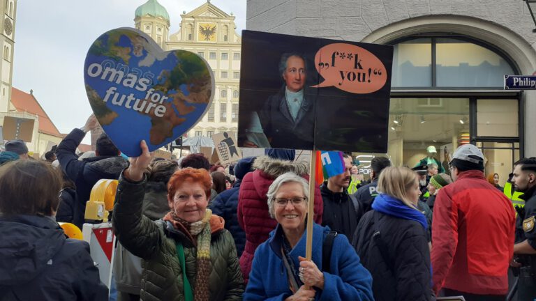 Demo gegen Remigration 3.2.24©O4F - Omas for Future Demo gegen Remigration 3.2.24©O4F 768x432