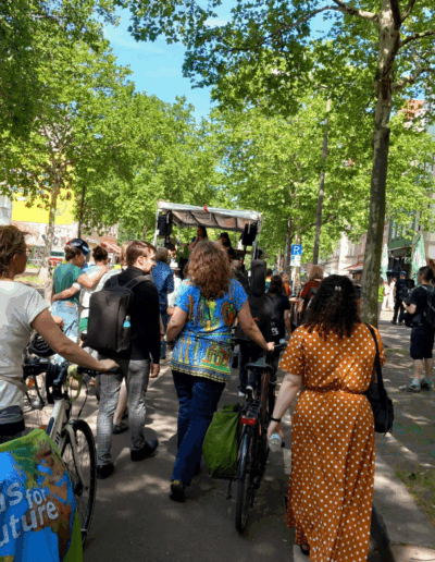 Mit dem Protestfluegel durch Leipzigs Strassen©O4F - Omas for Future