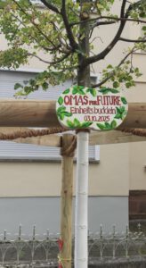 Einheitsbuddeln ©O4Fgd - Omas for Future