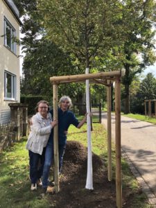 ©O4Fgd - Omas for Future