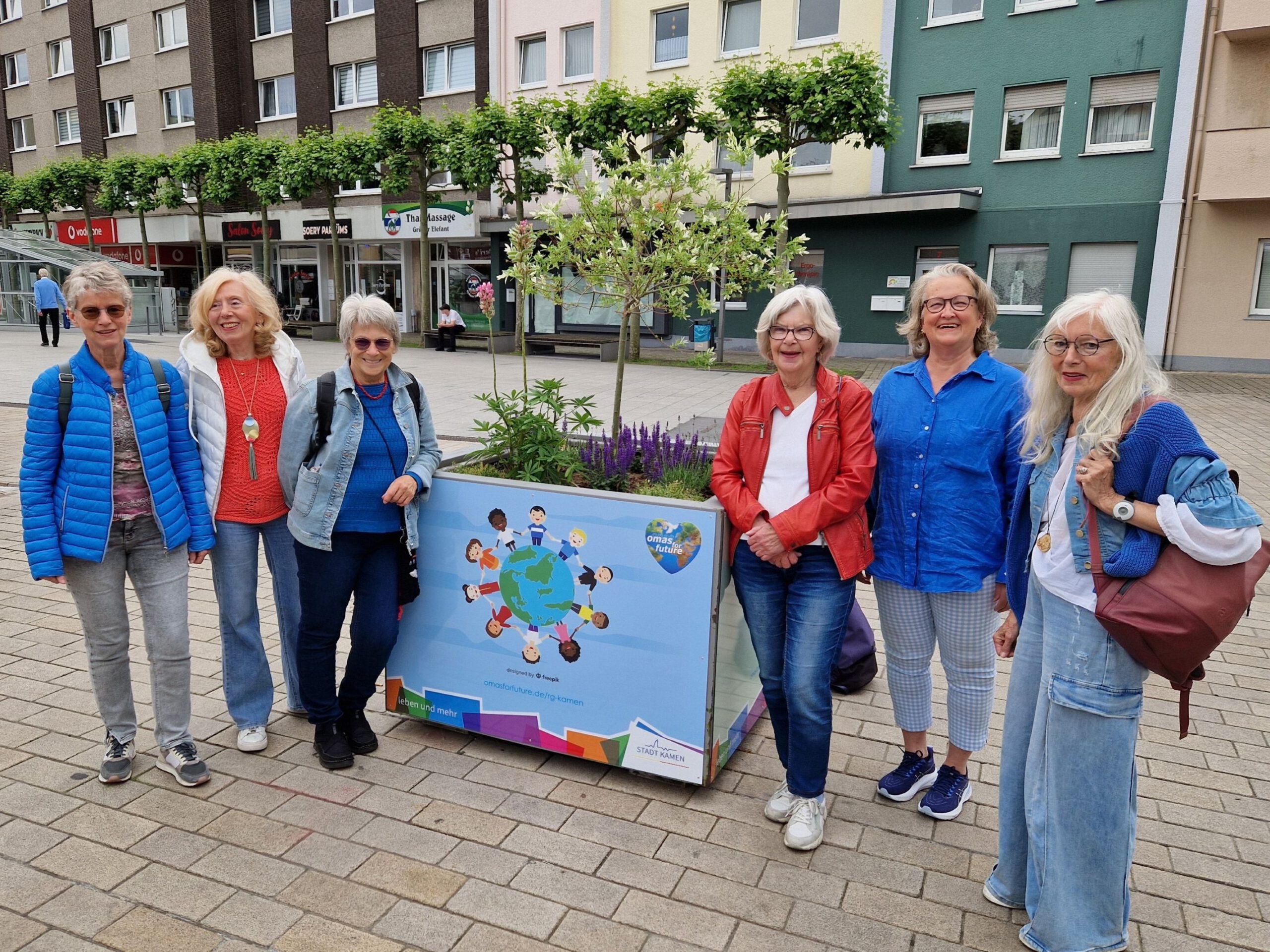 Kuebel3cO4F Kamen scaled - Omas for Future