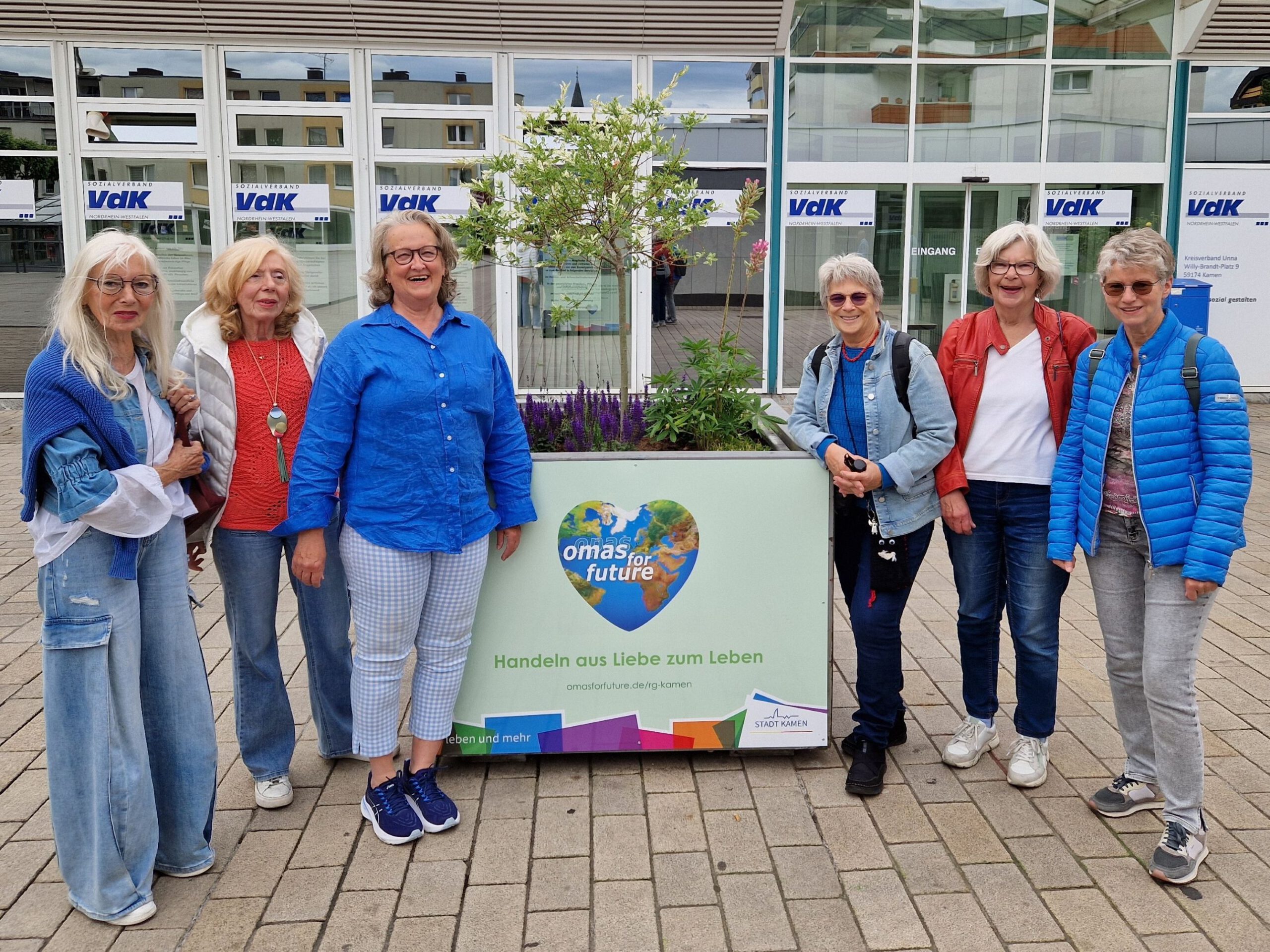 Kuebel4cO4F Kamen scaled - Omas for Future