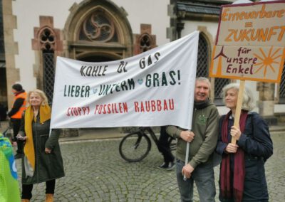 20251114 Aktiv beim Klimastreik©O4F - Omas for Future