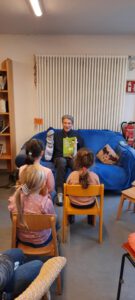 Vorlesetag 21.11.25 Foto5 Bretten©O4F - Omas for Future