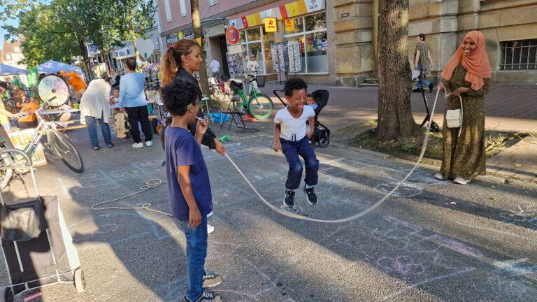 Parkingday Sept25 Augsburg©O4F - Omas for Future Parkingday Sept25 Augsburg©O4F 768x432