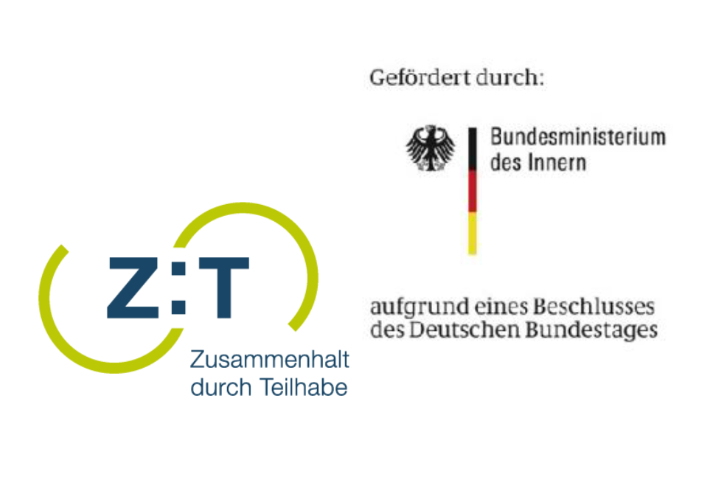 Logo für Zusammenhalt durch Teilhabe (Z:T) auf der linken Seite. Auf der rechten Seite Text und Logos für das Bundesministerium des Innern und den Deutschen Bundestag.