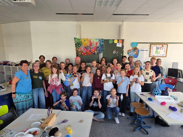 Haekeln JPH Schule 23.9.26 Gruppenbild Bretten©O4F 1 768x576