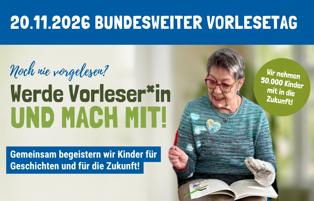 Eine ältere Frau mit Brille liest laut aus einem Buch vor und begleitet ihre Worte mit Gesten. Der Text wirbt für den Nationalen Vorlesetag 2026 in Deutschland und lädt alle ein, an diesem inspirierenden Webinar teilzunehmen und durch Geschichten die Zukunft von Kindern mitzugestalten.