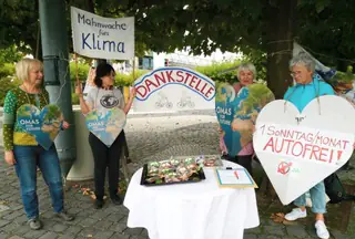 Dankstelle 22 1 - Omas for Future Dankstelle 22 1