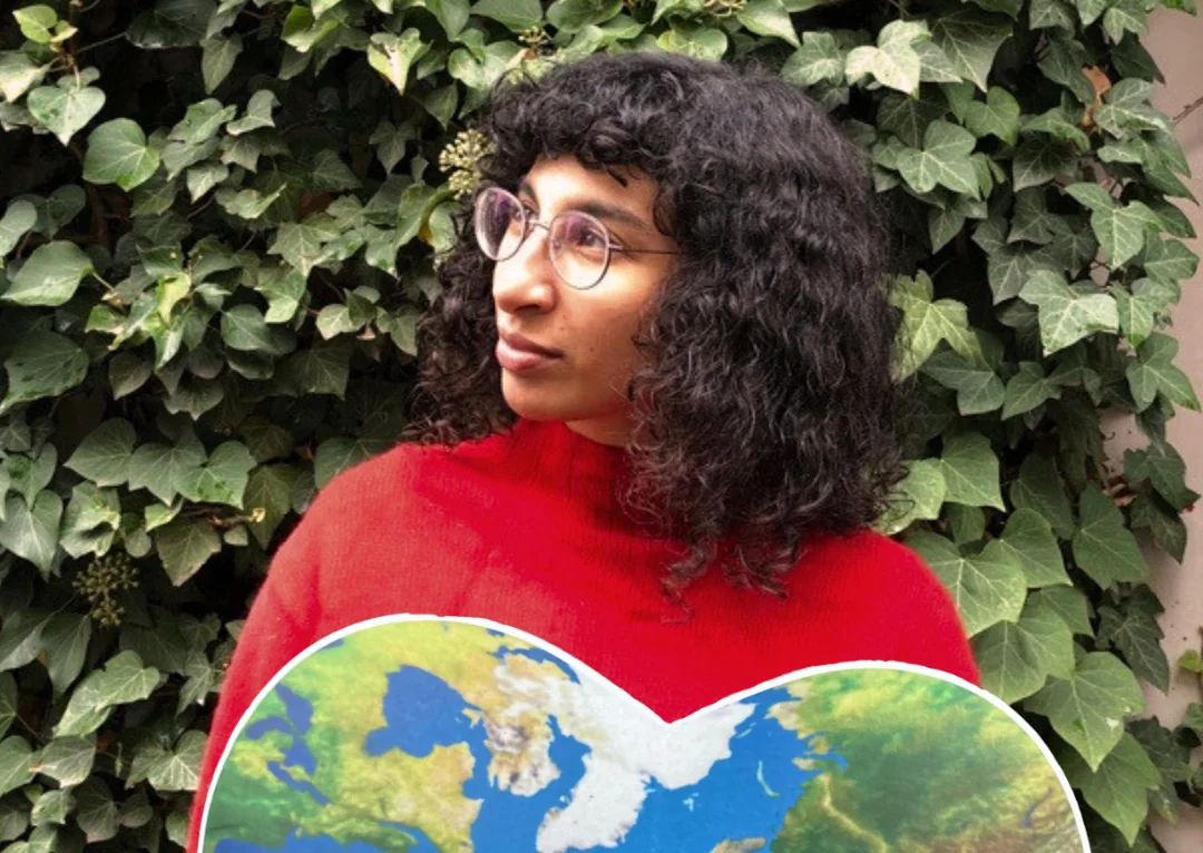 Dies ist einFoto von Sarah Kaden, der Öffentlichkeitsarbeitdsstelle der Omas for future